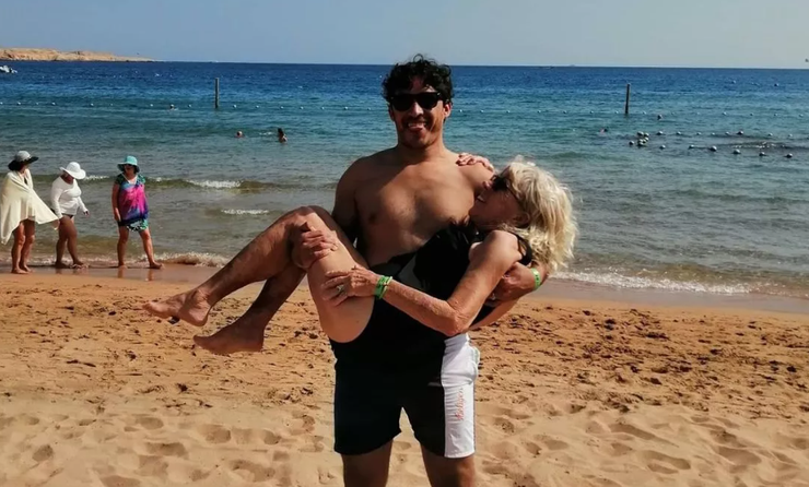 Аферисты, альфонсы, отношения, любовь, развод, Айрис Джонс из Сомерсета, фото, Великобритания, курьезы, скандал