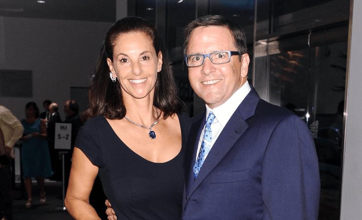 Наследник Hyatt Тони Прицкер с супругой Джинн на светском мероприятии