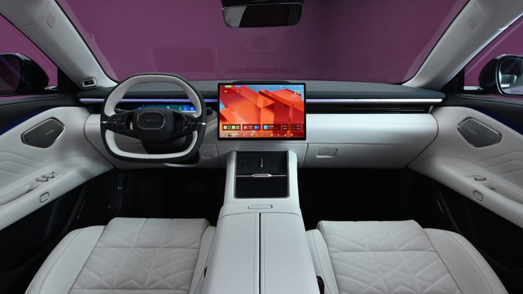 Салон Lynk & Co 10