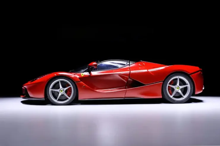 Феррари Сон Хын Мин