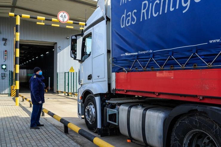 МВФ требует от Украины назначить главу Гостаможни