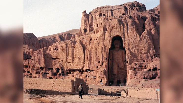 Так выглядела одна из статуй Будды до уничтожения.