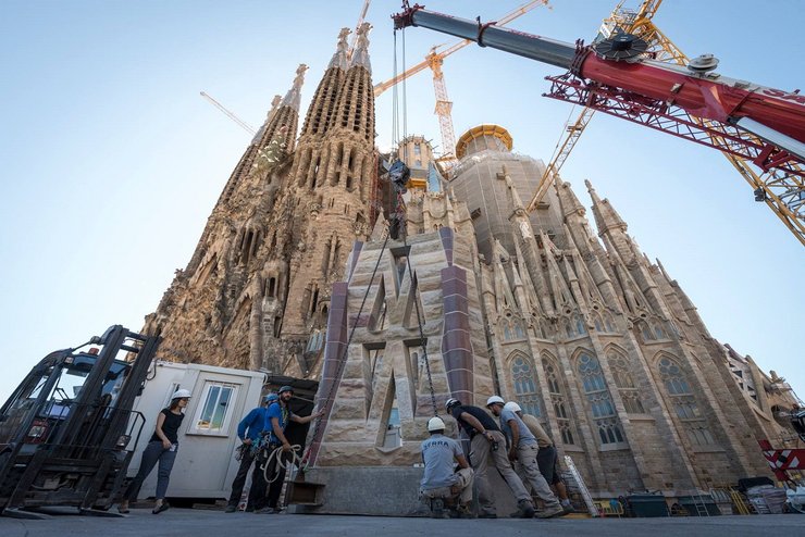саграда фамилия, гауди, барселона