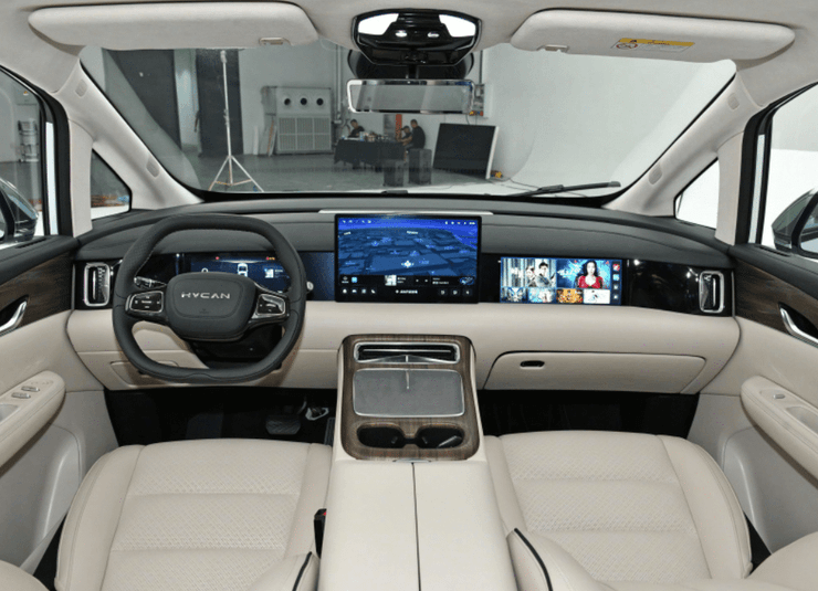 Hycan V09