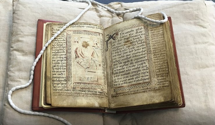 Дирская книга