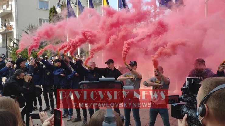 Нацкорпус, файеры