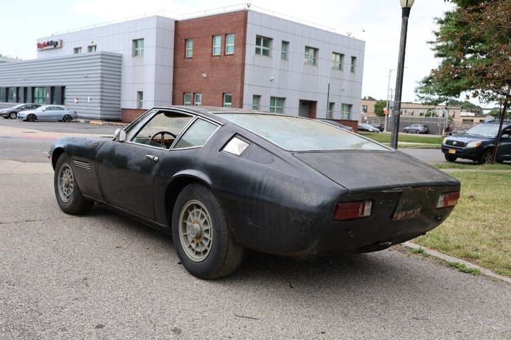 Мазерати Гибли Maserati Ghibli 1969 года