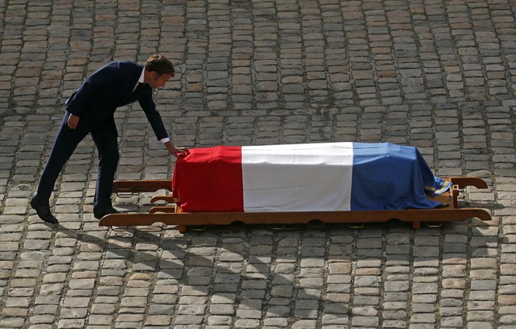 Прощание с Бельмондо