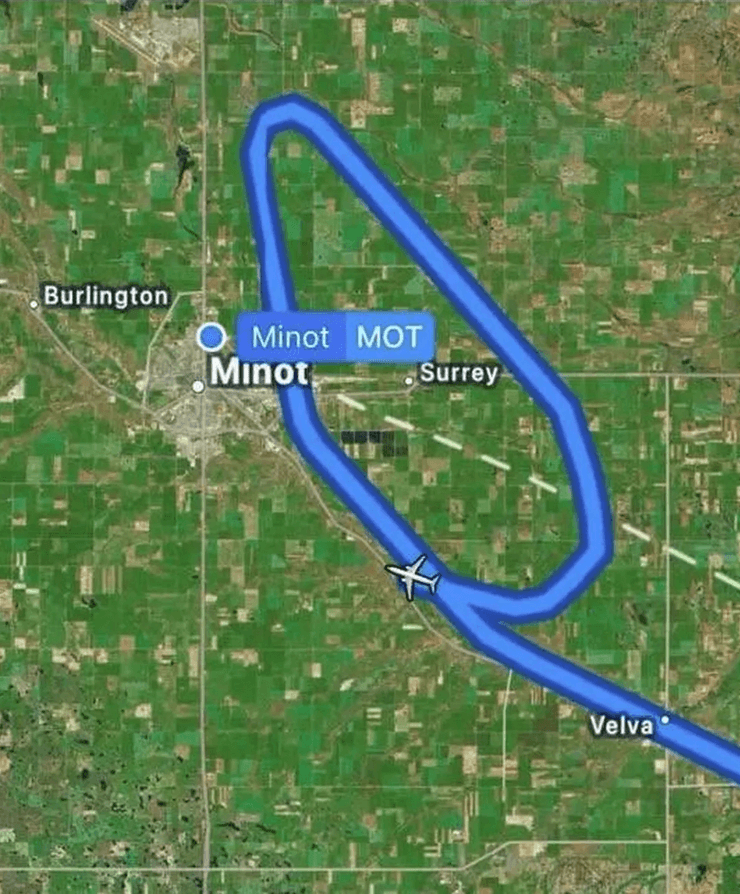 За маршрутом рейсу 3788 пілот здійснив крутий маневр через загрозу зіткнення