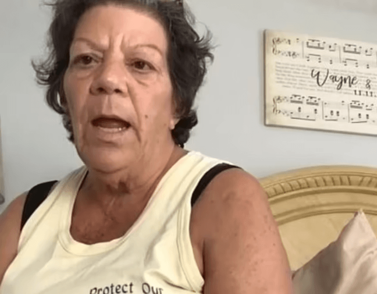 Женщина, американка, Беверли Эллис-Хебард