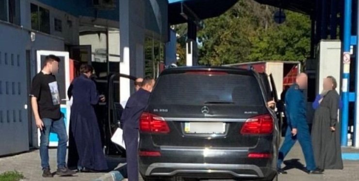 мерседес Павло лавра, митрополит Павло, Павло Лебідь, Митрополит Павло Mercedes, Mercedes S-class