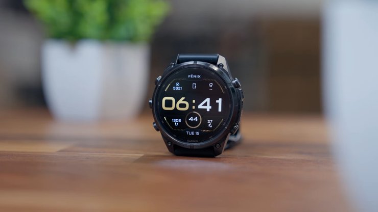 Дисплей Garmin Fenix 9 Pro
