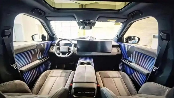 Салон BYD Ti 9
