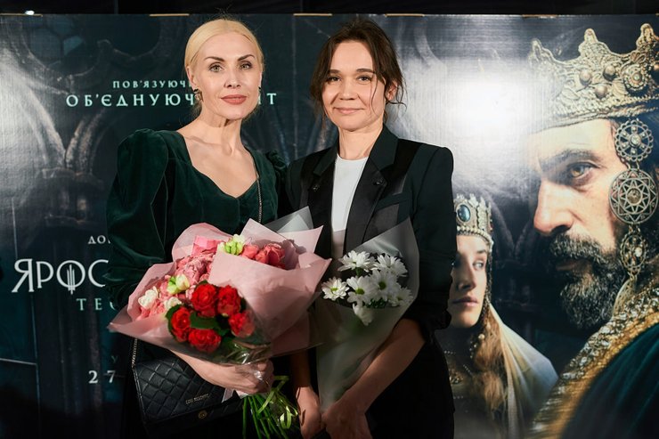 Катерина Потлова, Олеса Ногина