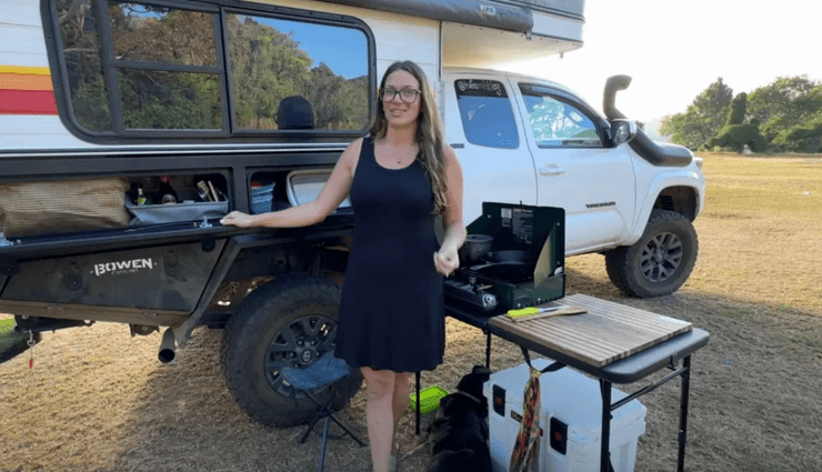 Ешлі Кей живе в пікапі