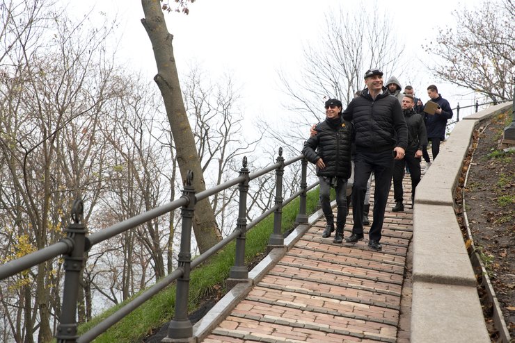 Виталий Кличко, Клаус Майне