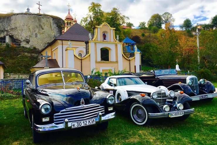 ретро авто ГАЗ-12 ЗІМ, ГАЗ-12, ретро авто, Superhumans Center