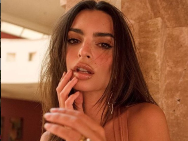 Эмили Ратаковски