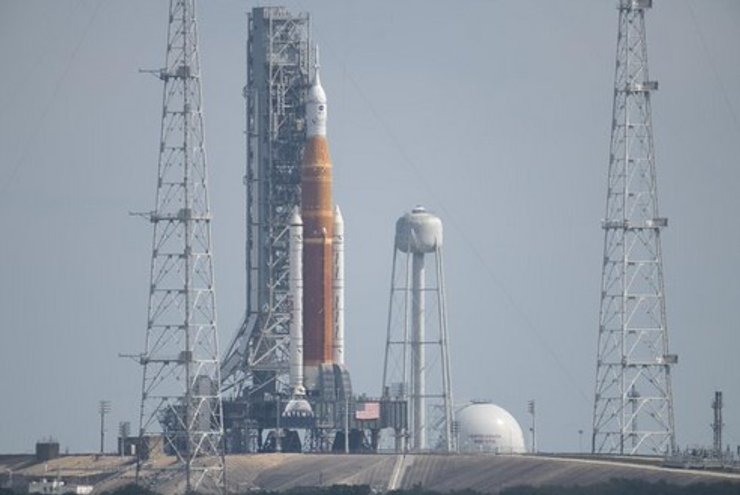 Ракета, Space Launch System