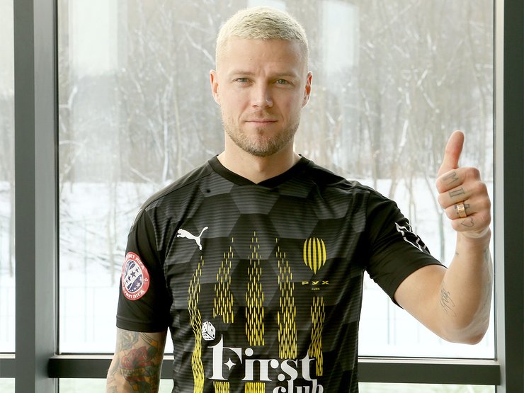 Рагнар Сигурдссон, Футбол, ФК Рух, УПЛ, Владимир Лапицкий, Иван Федько