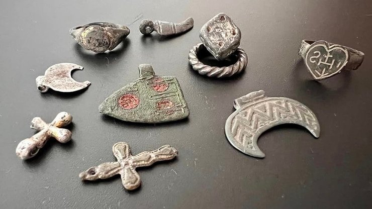 Культурні цінності України, Старовинні артефакти, Митниця Києва, Історичні знахідки, Археологічні скарби, Заборона вивезення, Культурна спадщина України, історія, артефакти, Київська Русь