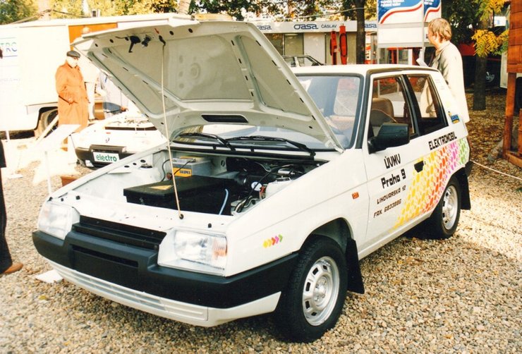 Skoda Eltra, Skoda Favorit, электромобиль Skoda, электромобили Skoda, электромобили Skoda