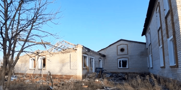 Мала Токмачка. Зруйновані дома