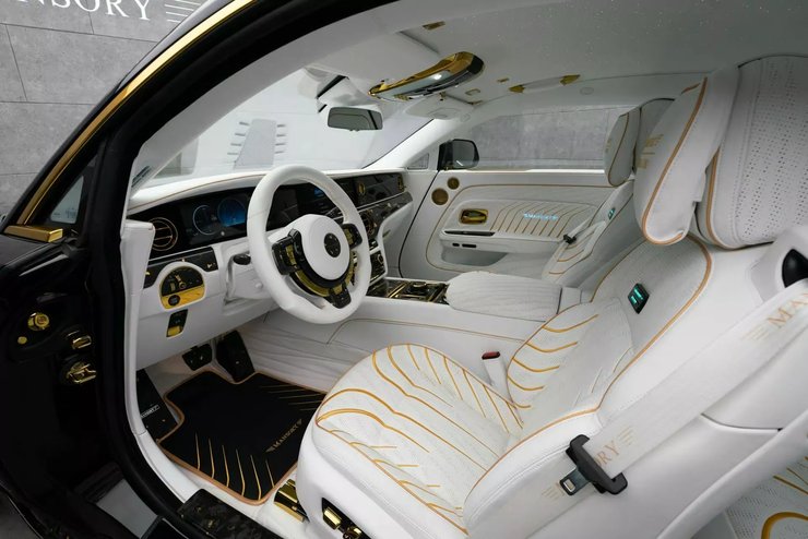 Салон Rolls-Royce Spectre Mansory