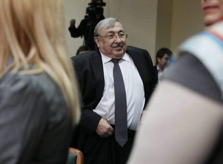 судья виктор татьков