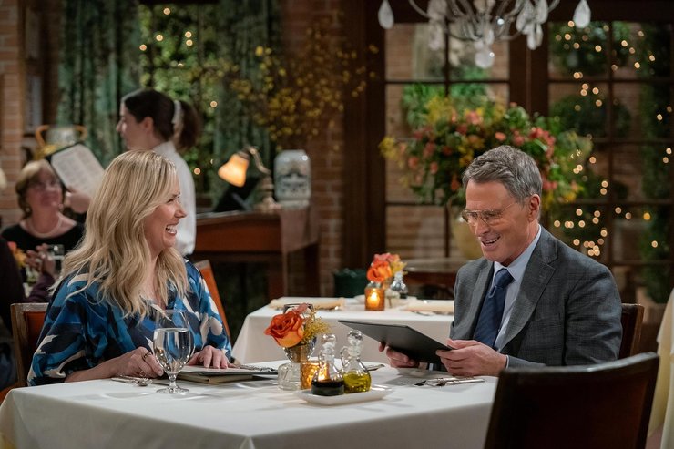 Головна героїня серіалу Leanne Ліанн Морган на побаченні