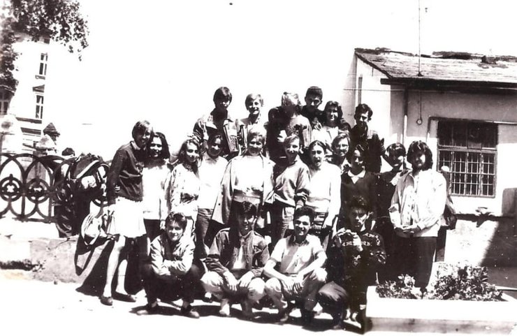 9-Б клас у львівській школі №37, де викладав Георгій Ґонґадзе