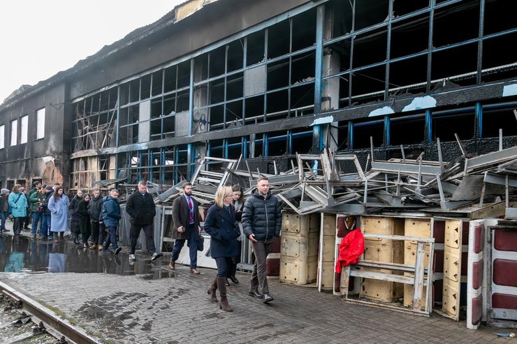 У Міністерстві розвитку громад та територій України показали наслідки атаки ЗС РФ у Фастові