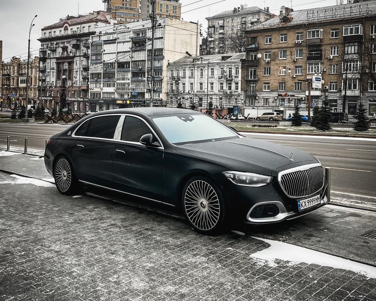 Bugatti Divo, суперкары Украины, Ferrari SF90, Ferrari Roma, Lucid Air, самые дорогие авто в Украине, Ford Mustang