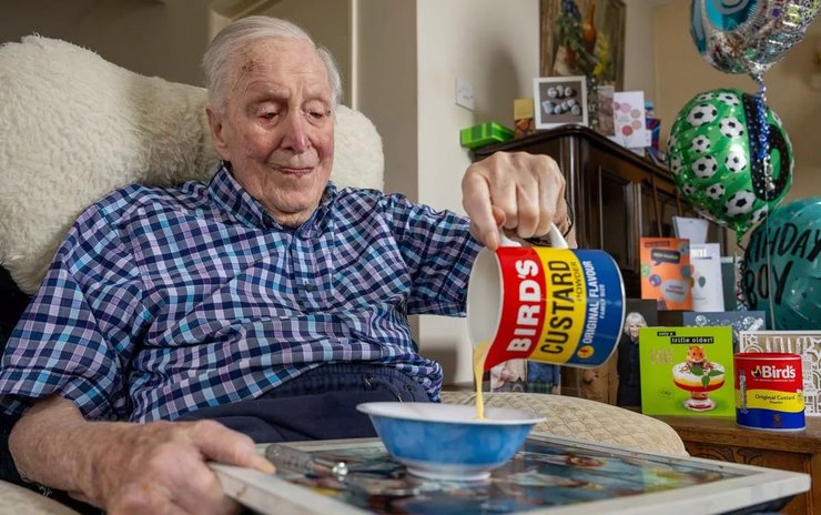 Лесли Лемон