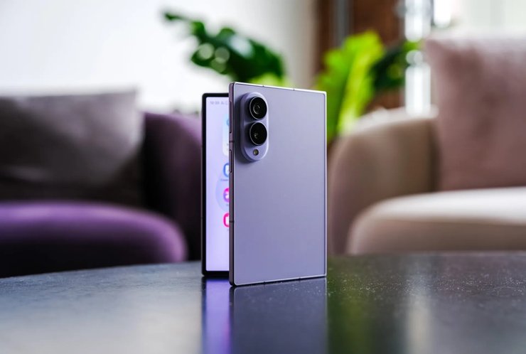 Смартфон Samsung Galaxy Z Fold 8