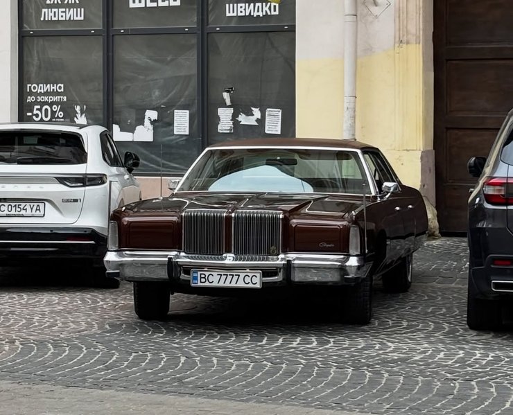 Chrysler New Yorker