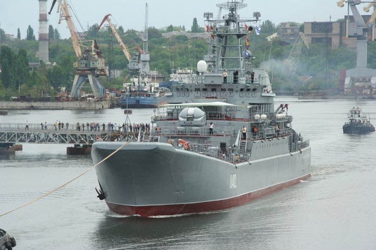 десантный корабль "Минск"