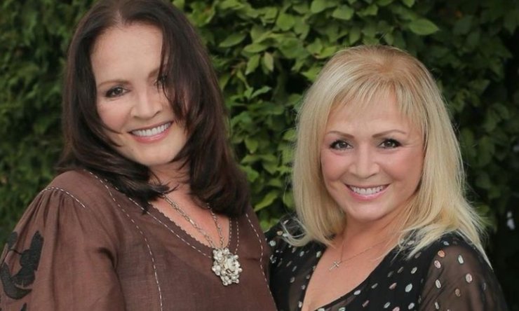 София и Аурика Ротару