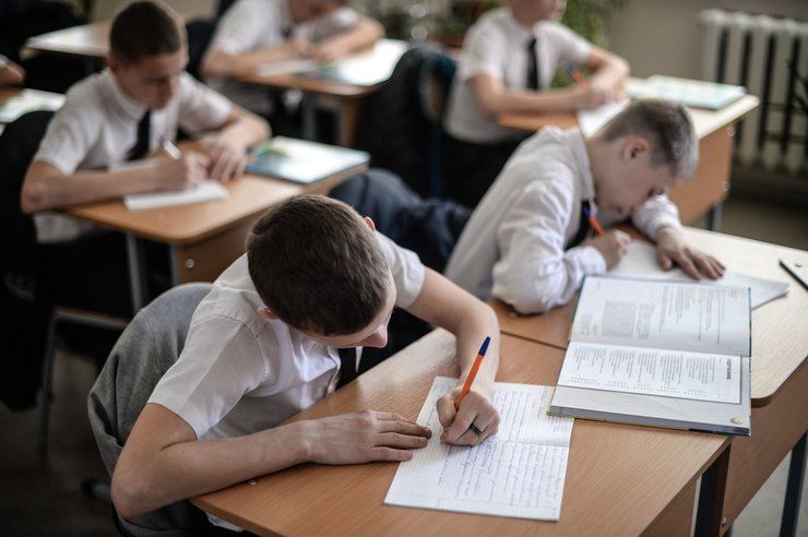 украина киев школа школьники дети