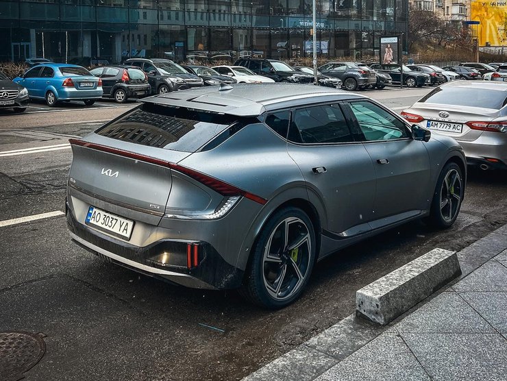 електромобіль Kia EV6 GT, Kia EV6, новий Kia EV6, новий Kia EV6, електромобіль Kia