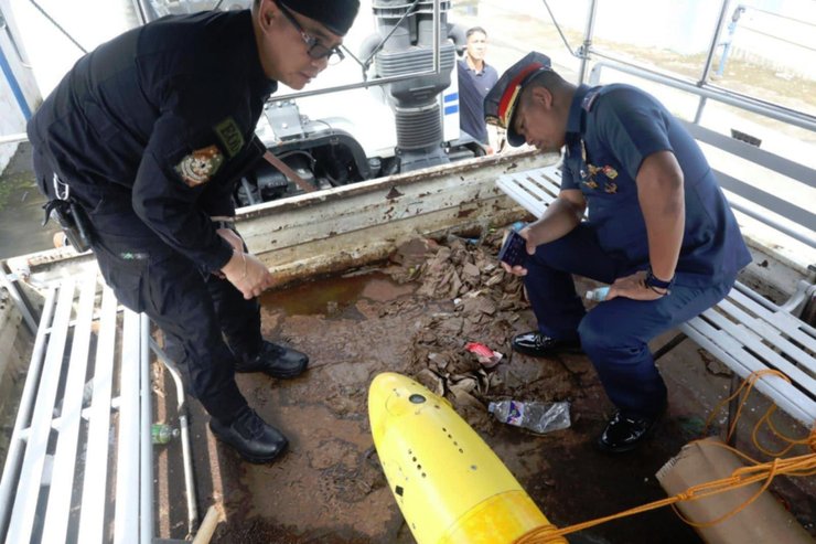 Маркування HY-L0119 , Sea Wing дрон