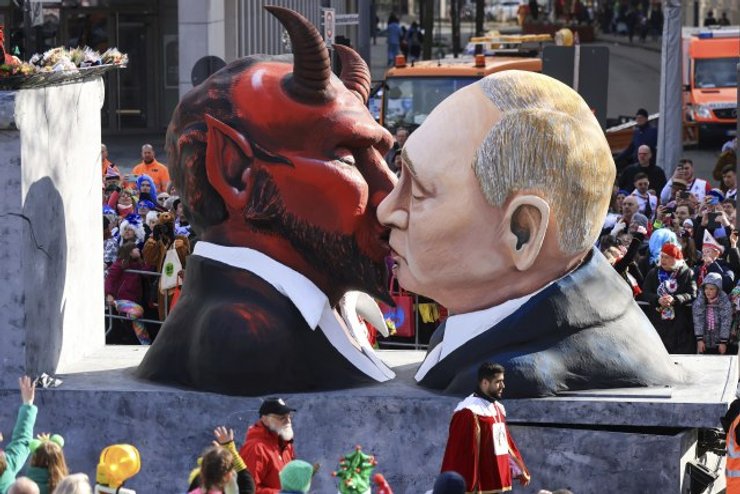 путін, диявол, розенмонтаг, карнавал