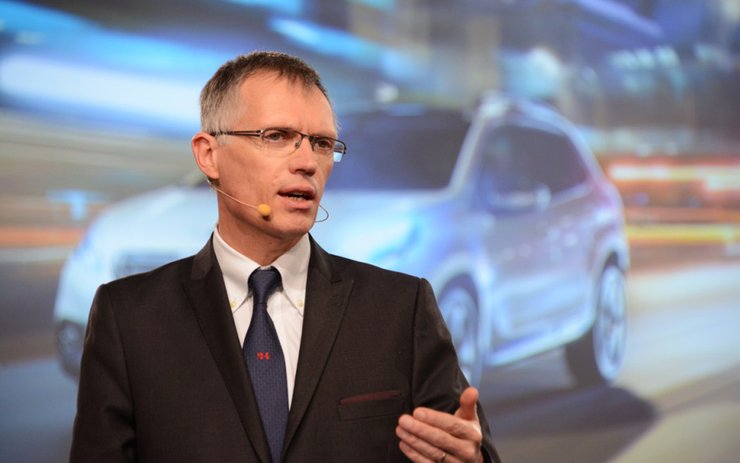 Карлос Таварес