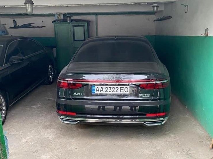 ауди, лимузины, кравцов, лещенко, укрзализныця