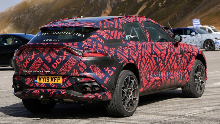 Aston Martin DBX, Aston Martin DBX S, новый Aston Martin DBX, Aston Martin DBX 2022, кроссовер Aston Martin