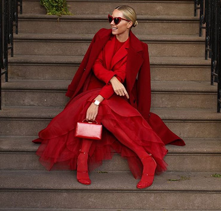 модный монохромный образ осень 2022 фото