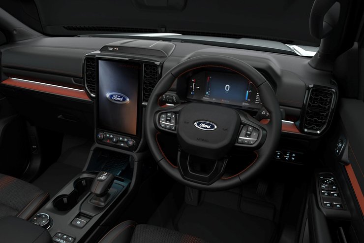 Салон Ford Everest Wildtrack