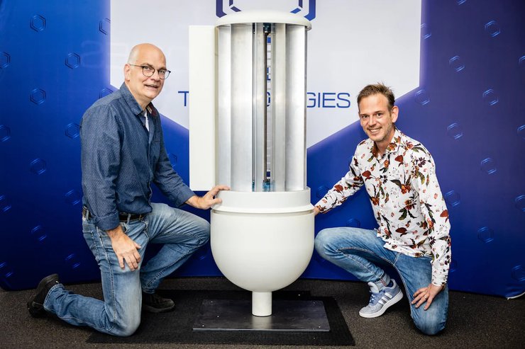 Blade X1, Марсель Наактнау, Франсуа Уйбрегтс, Cell Technologies, фото