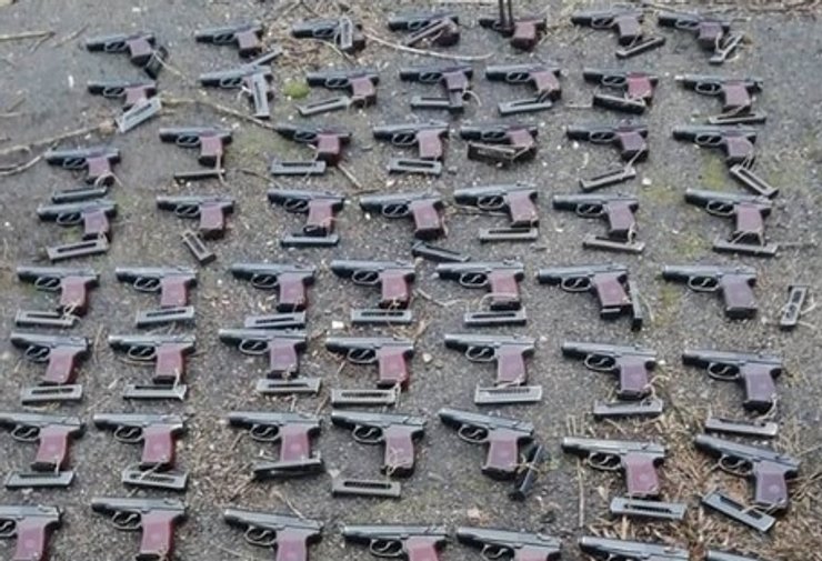 Мариуполь, схрон, боеприпасы, оружие, тайник, гранаты