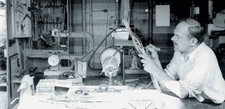 Александр Архипенко, скульптор Александр Архипенко, Архипенко плексиглас, Архипенко Onward